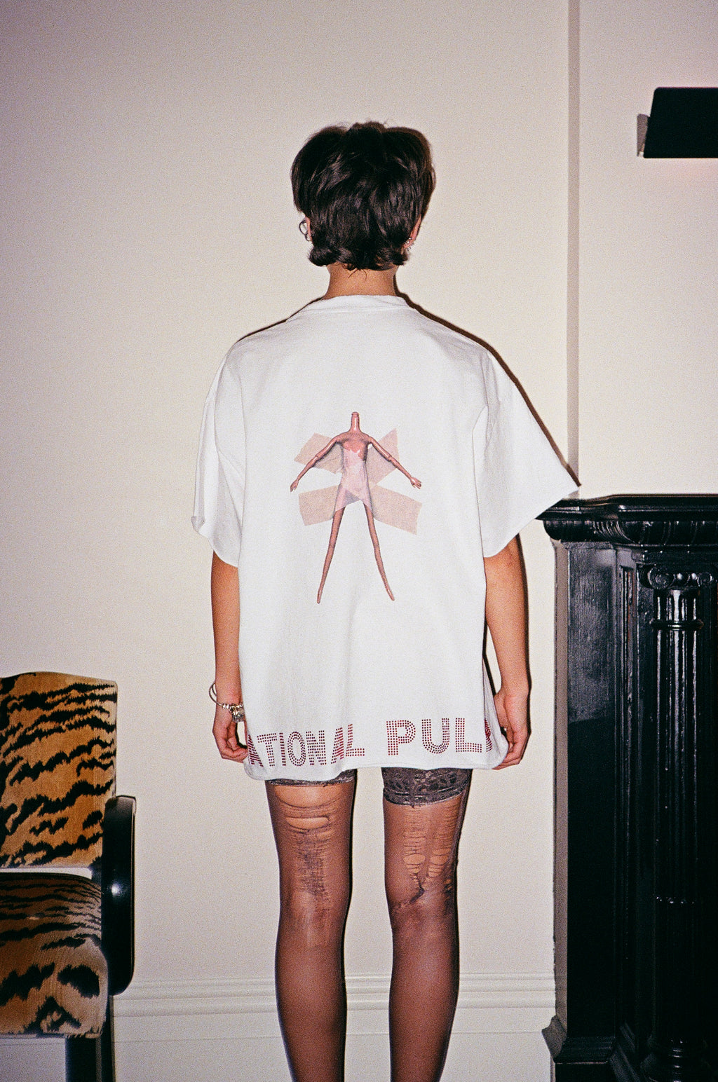 Sex Clubs Eats Young Virgins!