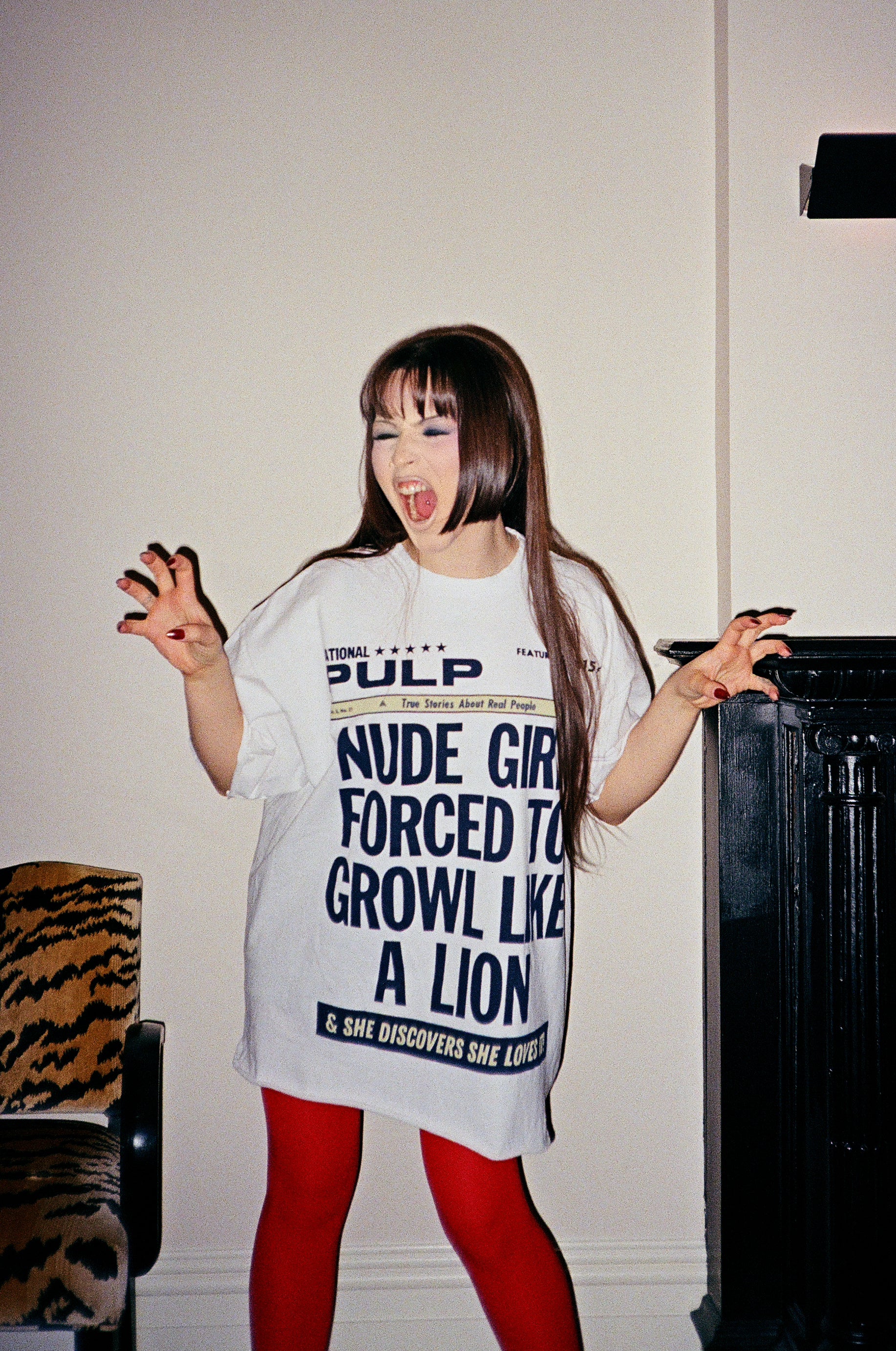 Nude Girl Forced to Growl Like a Lion!